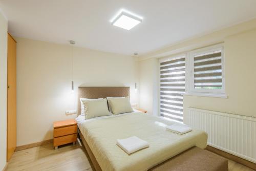 1 double bed, 1 sofa bed
