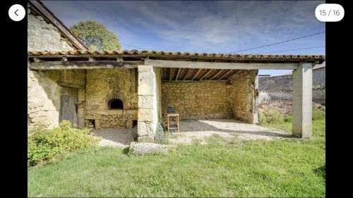 Les deux magnolias in Doulezon