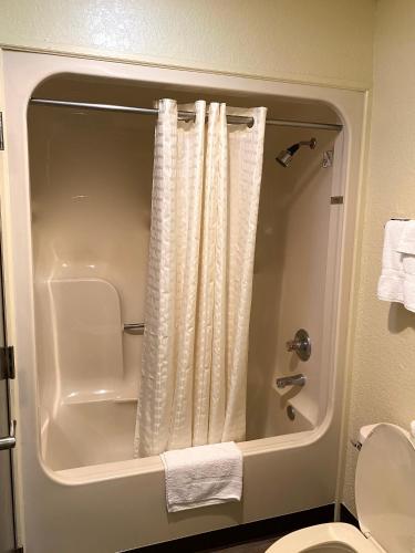Travelers Inn Elizabeth City - main image