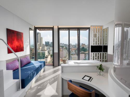 Wink Hotel Saigon Centre - 24hrs Stay_1_image