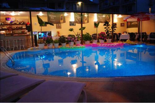 Italia Hotel - image 13