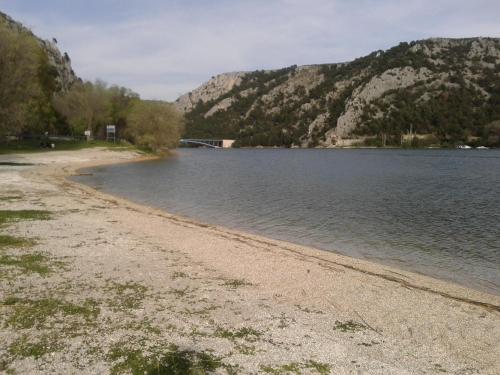 Guesthouse Ivan - image 8