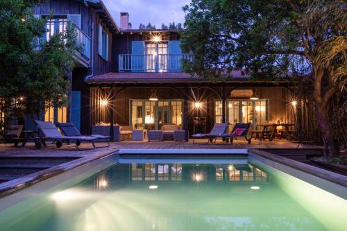 La Villa du Phare - 240 m² avec 5 chambres piscine - Location, gîte - Lège-Cap-Ferret