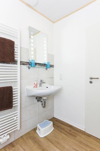 Two-Bedroom Apartment image 3