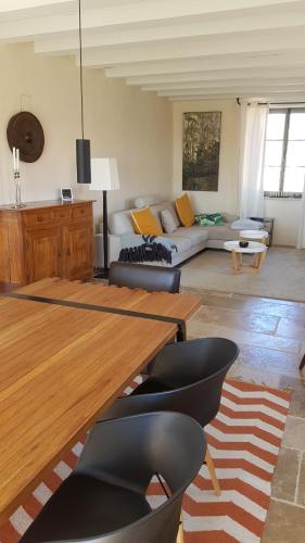 บริการและสิ่งอำนวยความสะดวก, Les Peyronnies in ฟิแฌค