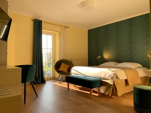 AUBERGE DU PORCHE - image 7
