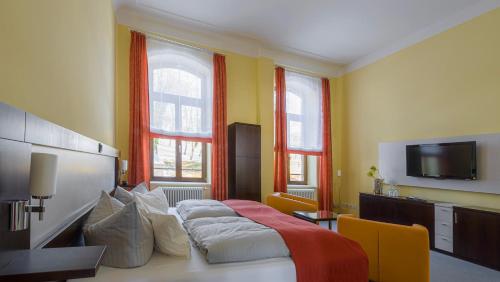Hotel Am Tiefwarensee - image 13
