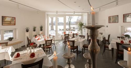 Hotel Am Tiefwarensee 2