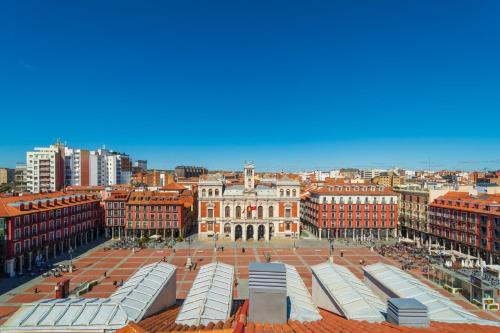 Edificio 13 by Plaza Mayor Apartamentos 4