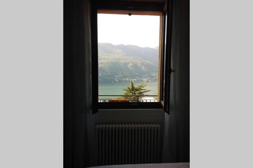 Appartment in Blevio; stunning view of the lake