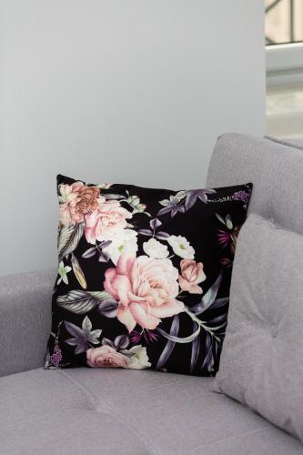 Apartments Mińska Warsaw by Renters - image 13