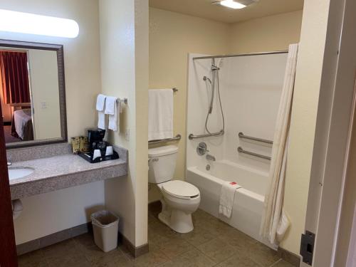 Econo Lodge Inn & Suites Searcy