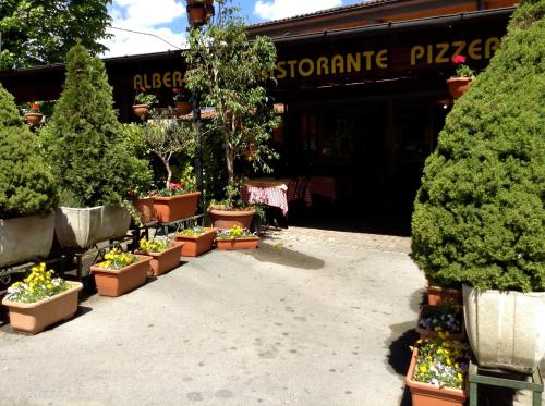  Albergo Ristorante Da Carlino in Castelnuovo di Garfagnana