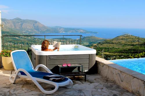 Luxury Apartment Goja with private pool and Jacuzzi near Dubrovnik