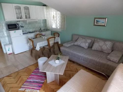 Studio apartment in Vir (4776-3) - image 4