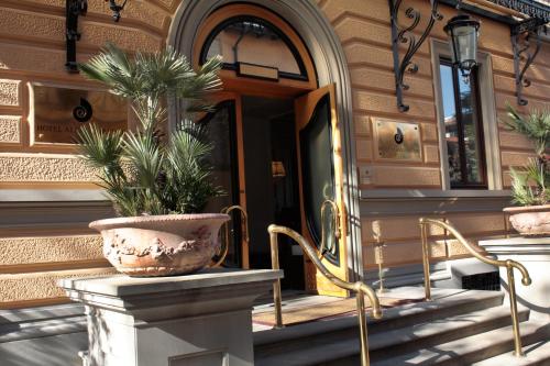 Hotel Albani Firenze - image 3
