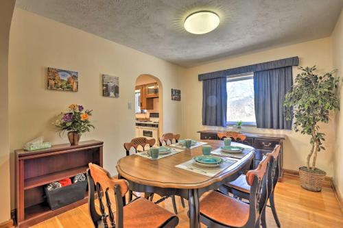 Mountaineer Retreat - 5 Mi to WV University! in Uniontown