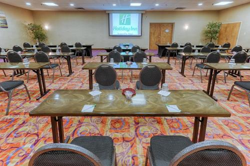 Holiday Inn Knoxville West - Cedar Bluff, an IHG Hotel