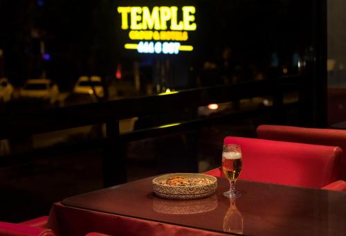Temple Hotel - image 6