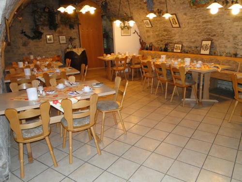 餐廳, Hotel Kitzinger Hof an der B8 in 基青根