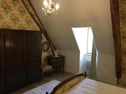 La Tuilerie Grange (Adults only gite) with two en-suite double bedrooms