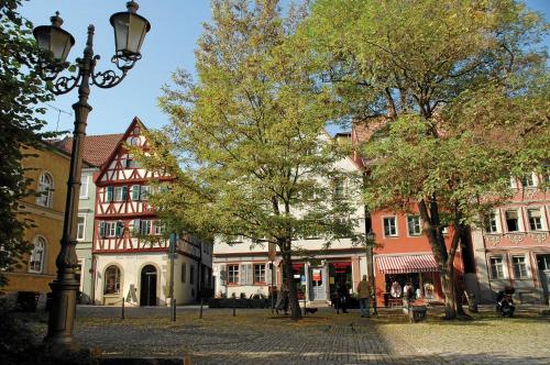 Hotel Kitzinger Hof an der B8 Hotel Kitzinger Hof an der B8