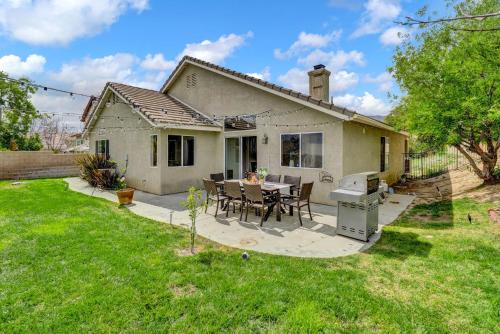 An Beautiful Designed Home in LA Suburb For Family