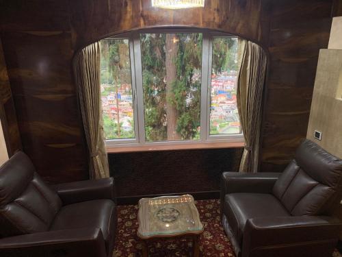 King Suite image 10