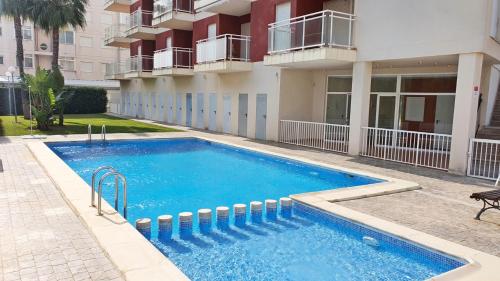 2 bedrooms, 4 beds