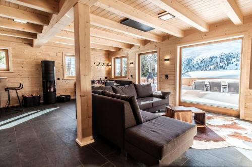 共用Lounge/電視區, Heidi Chalets Falkert Heidialm - Chalets Bergwinter in 帕特爾加森