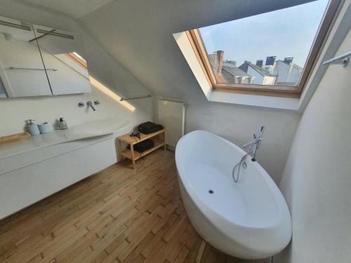 Spacious Loft in the Historical Centre, Gand (foto 6)