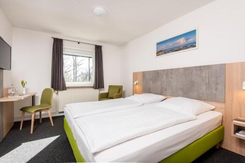 Hotel & Restaurant Klanxbüller Stuben, Neukirchen (photo 2)