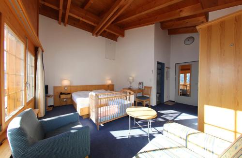 Superior One-Bedroom Apartment