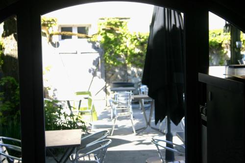 Rõdu/terrass, La Terrasse - Hotel Restaurant a Vezelay in Vezelay