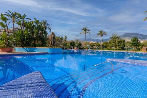 Benalbeach, Bonito apartamento 2 dormitorios