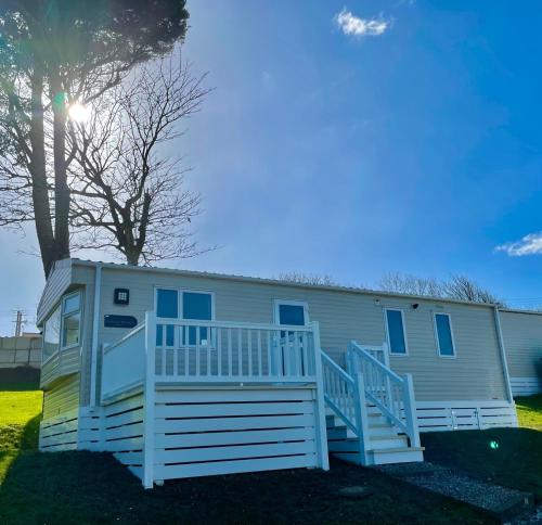 Newquay Bay Resort - Summerbreeze, Porth, Cornwall