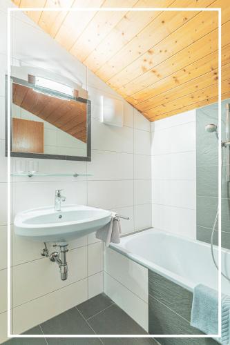 Gäste-Appartementhaus - Urlaubsresort Hafele - image 12