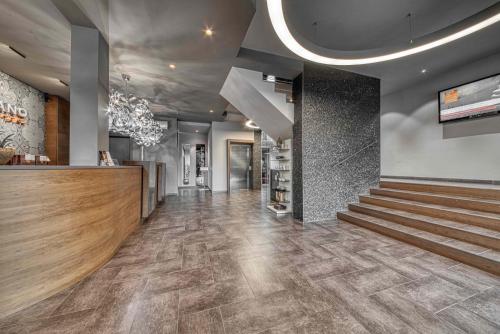 Volcano Spa Hotel - image 13