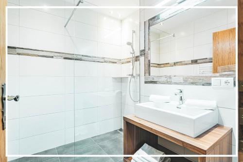 Gutshof - Urlaubsresort Hafele - image 5