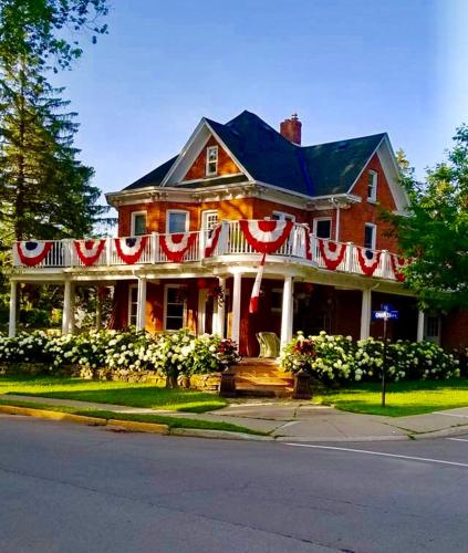 1000 Islands Bed and Breakfast-The Bulloch House