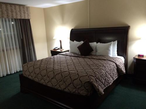 Pacer Inn & Suites Motel