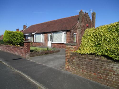 Impeccable 2-bed House In Rochdale