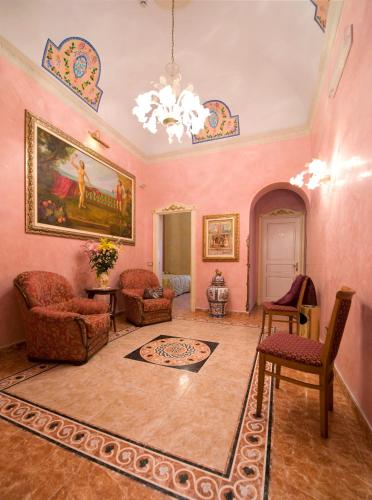 Shared lounge/TV area, Hotel Joli in Palermo