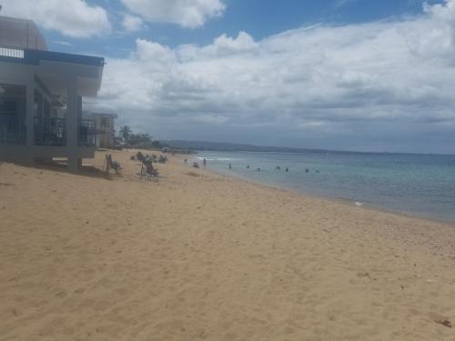 Spiaggia, Casa de Playa A-2 in Aguadilla