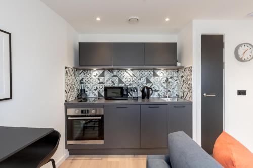 Destiny Scotland Market Street Apartments - main image