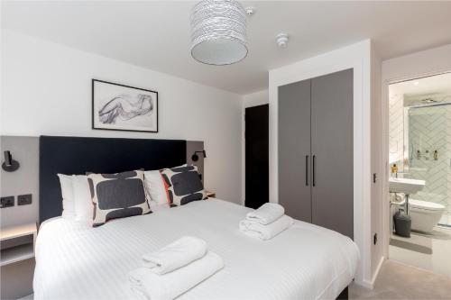 Destiny Scotland Market Street Apartments - image 5