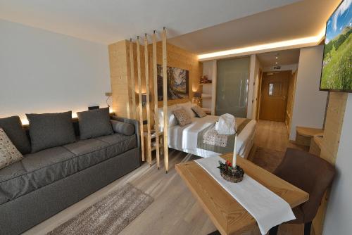 Junior Suite with Terrace