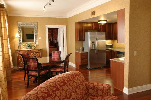 Charley Creek Inn Wabash (IN)