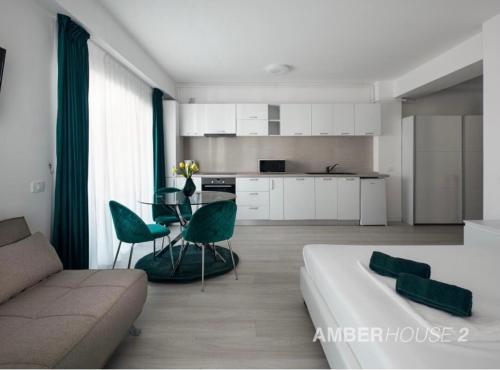 Amber House 2 Mamaia Nord
