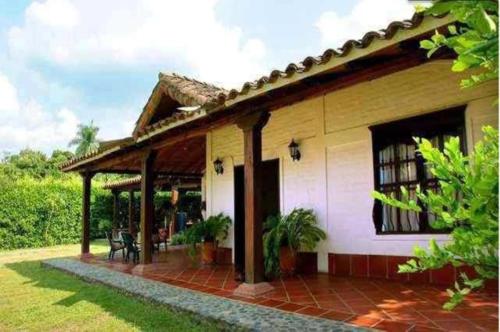 Villa de las Palmas de Rozo Palmira - Vda. Zabaletas